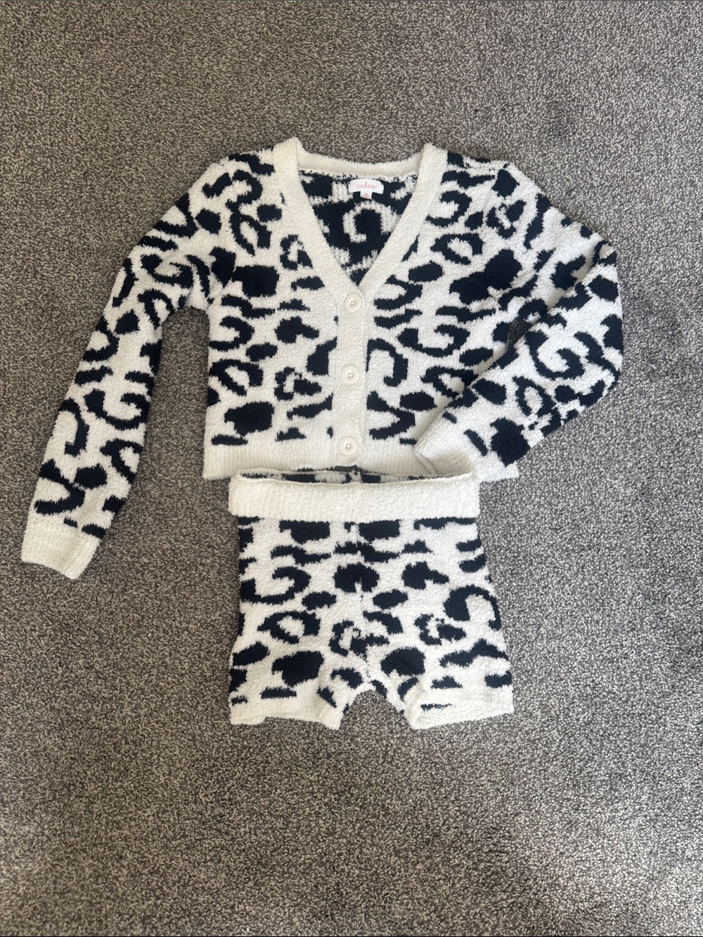 Colsie by Target Black and White Leopard Knit Cardigan